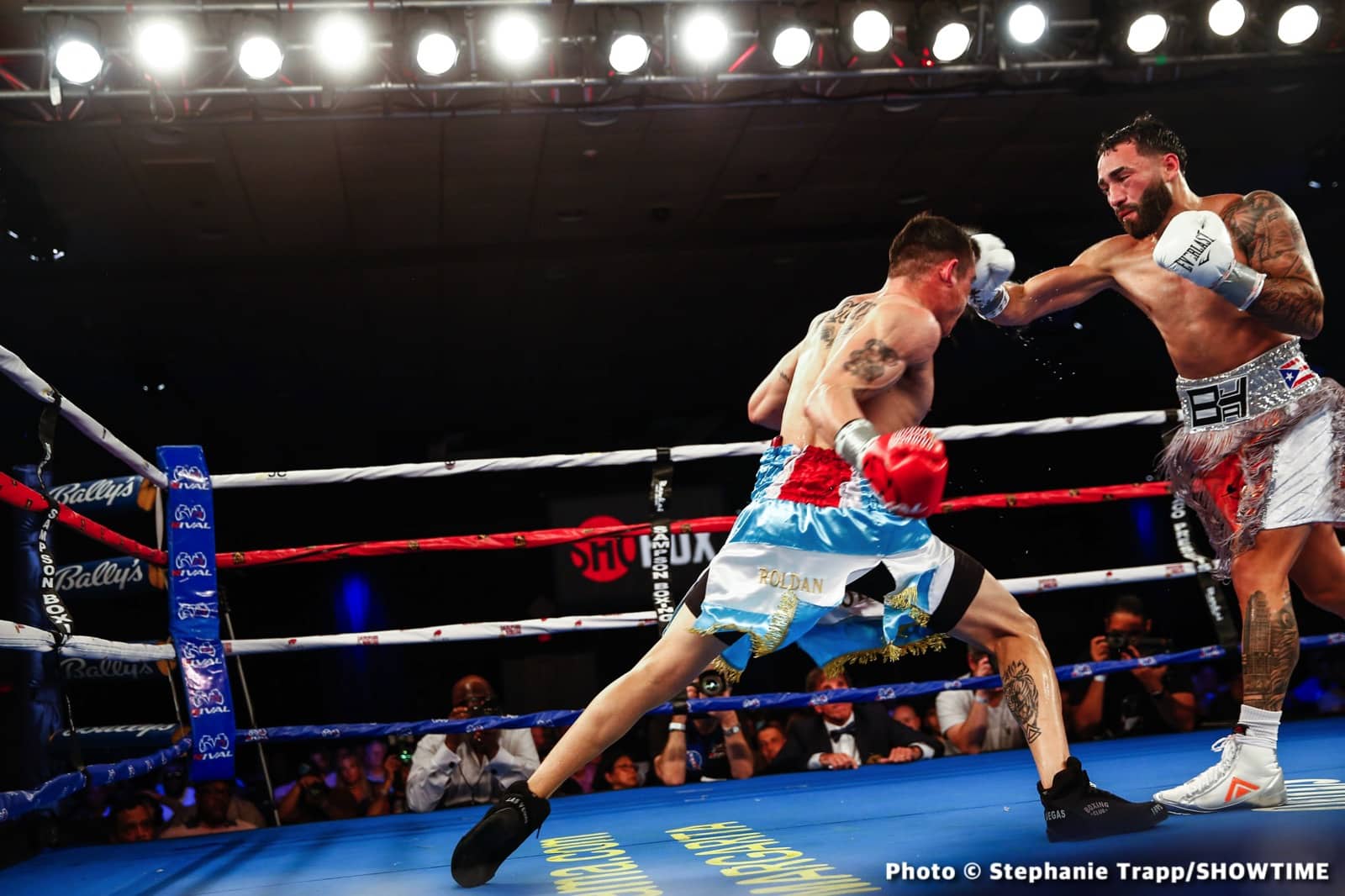 Joseph Adorno defeats Hugo Alberto Roldan - Boxing Results
