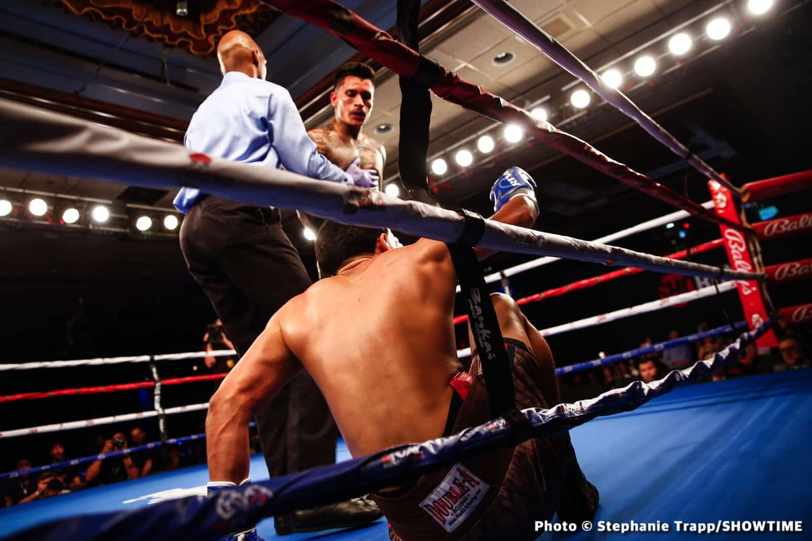 Joseph Adorno defeats Hugo Alberto Roldan - Boxing Results