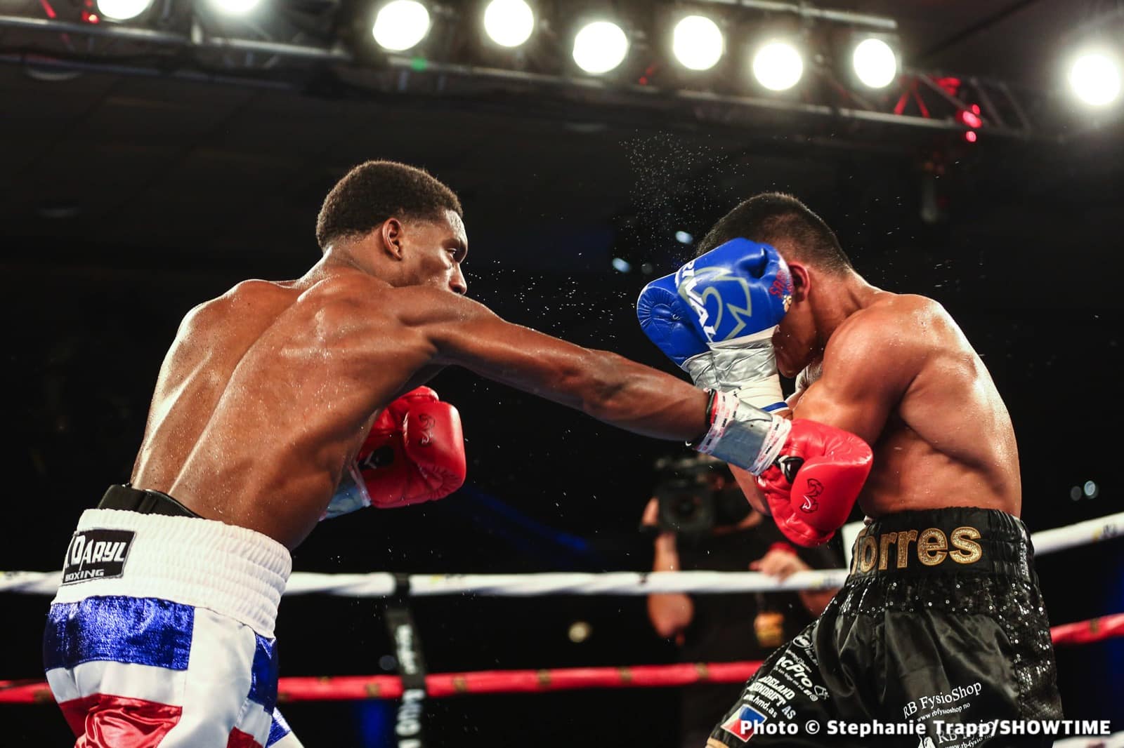 Joseph Adorno defeats Hugo Alberto Roldan - Boxing Results
