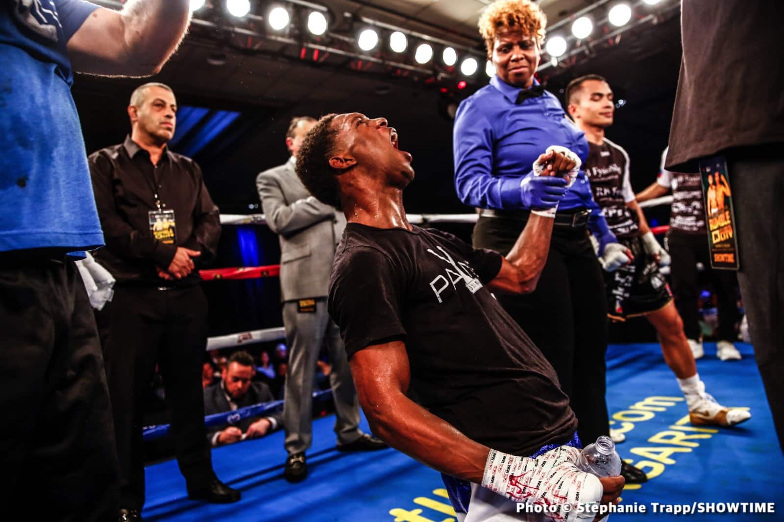 Joseph Adorno defeats Hugo Alberto Roldan - Boxing Results