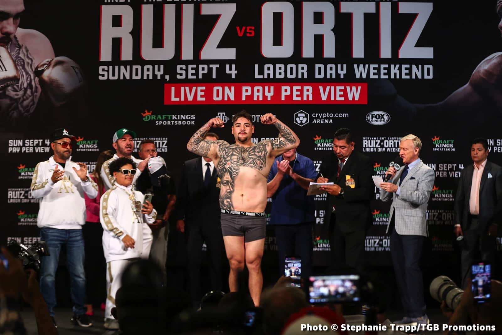 Boxing photo: Andy Ruiz Jr, Eduardo Ramirez, Isaac 'Pitbull' Cruz, Jose Valenzuela, Luis Ortiz image Andy Ruiz Jr vs. Luis Ortiz - weights