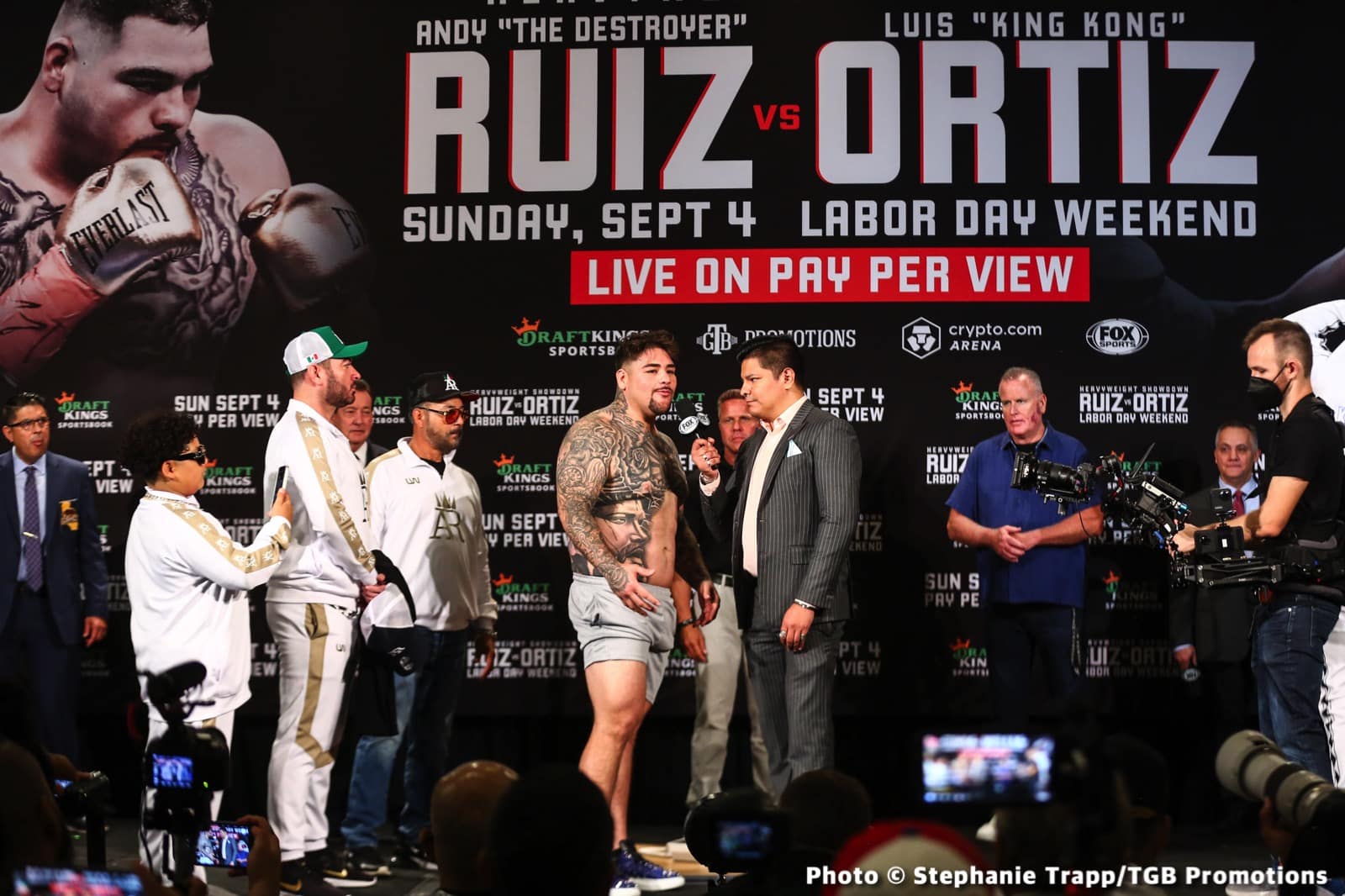 Boxing photo: Andy Ruiz Jr, Eduardo Ramirez, Isaac 'Pitbull' Cruz, Jose Valenzuela, Luis Ortiz image Andy Ruiz Jr vs. Luis Ortiz - weights