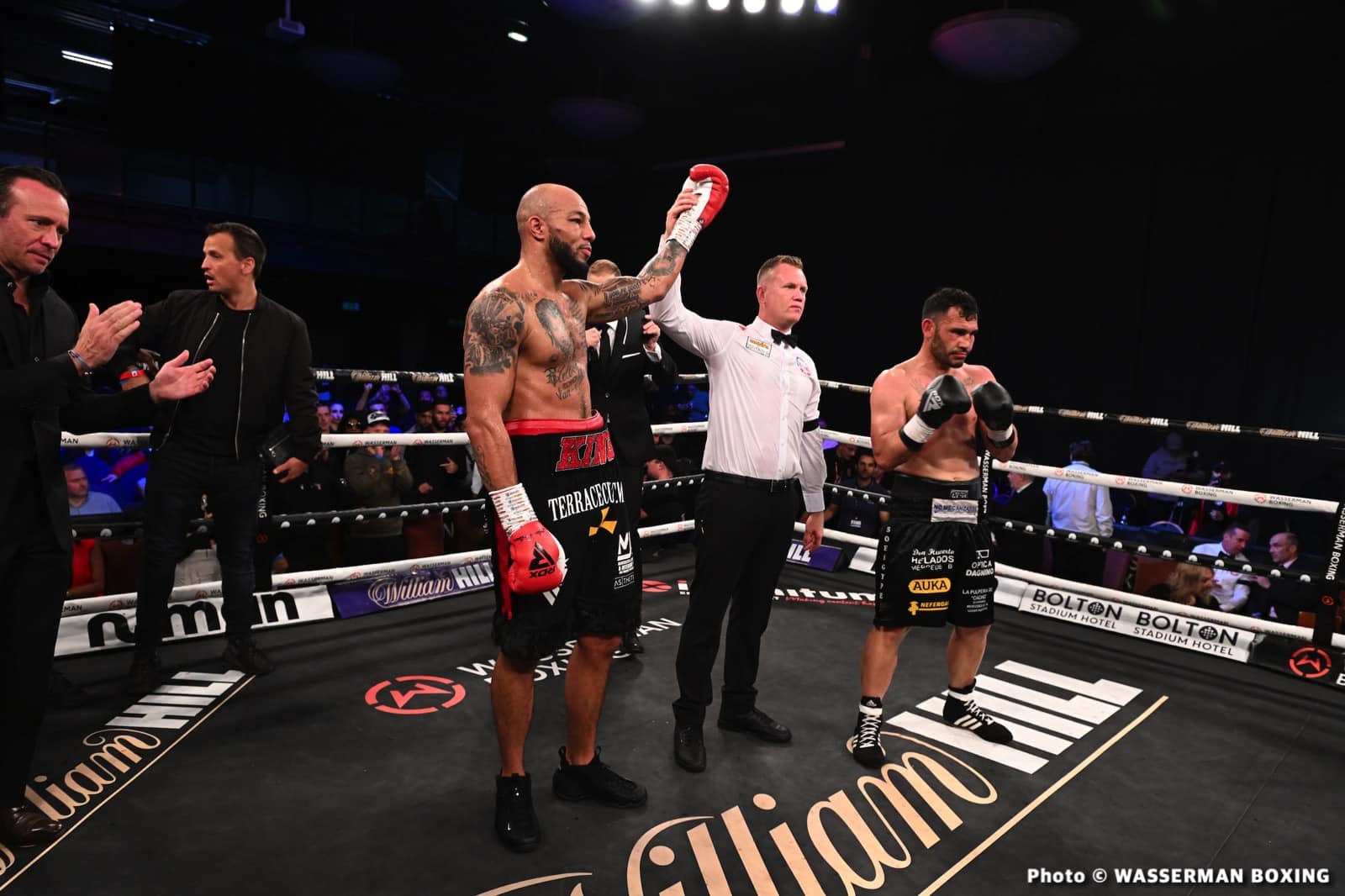 Lyndon Arthur stops Sequeira In Bolton - Boxing Results