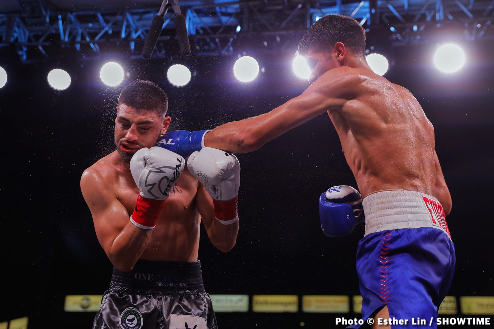 Boxing photo: Carlos Ocampo, Sebastian Fundora image Sebastian Fundora defeats Carlos Ocampo - Boxing Results