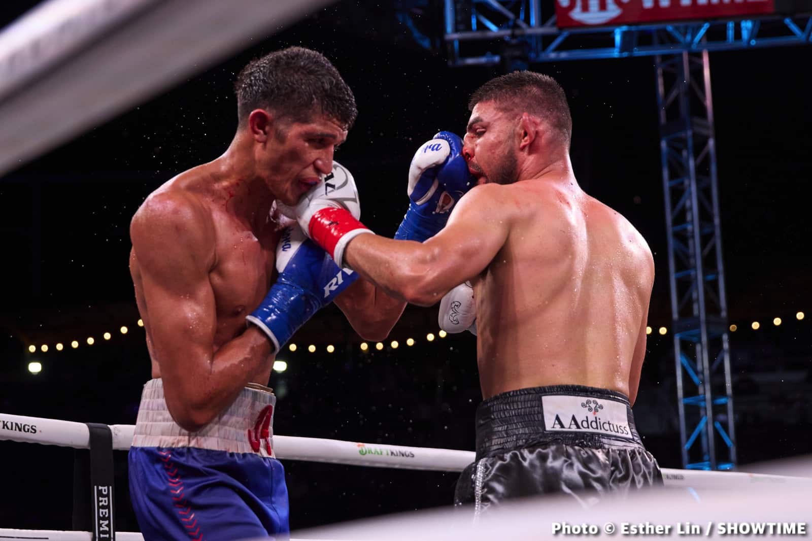 Boxing photo: Carlos Ocampo, Sebastian Fundora image Sebastian Fundora defeats Carlos Ocampo - Boxing Results