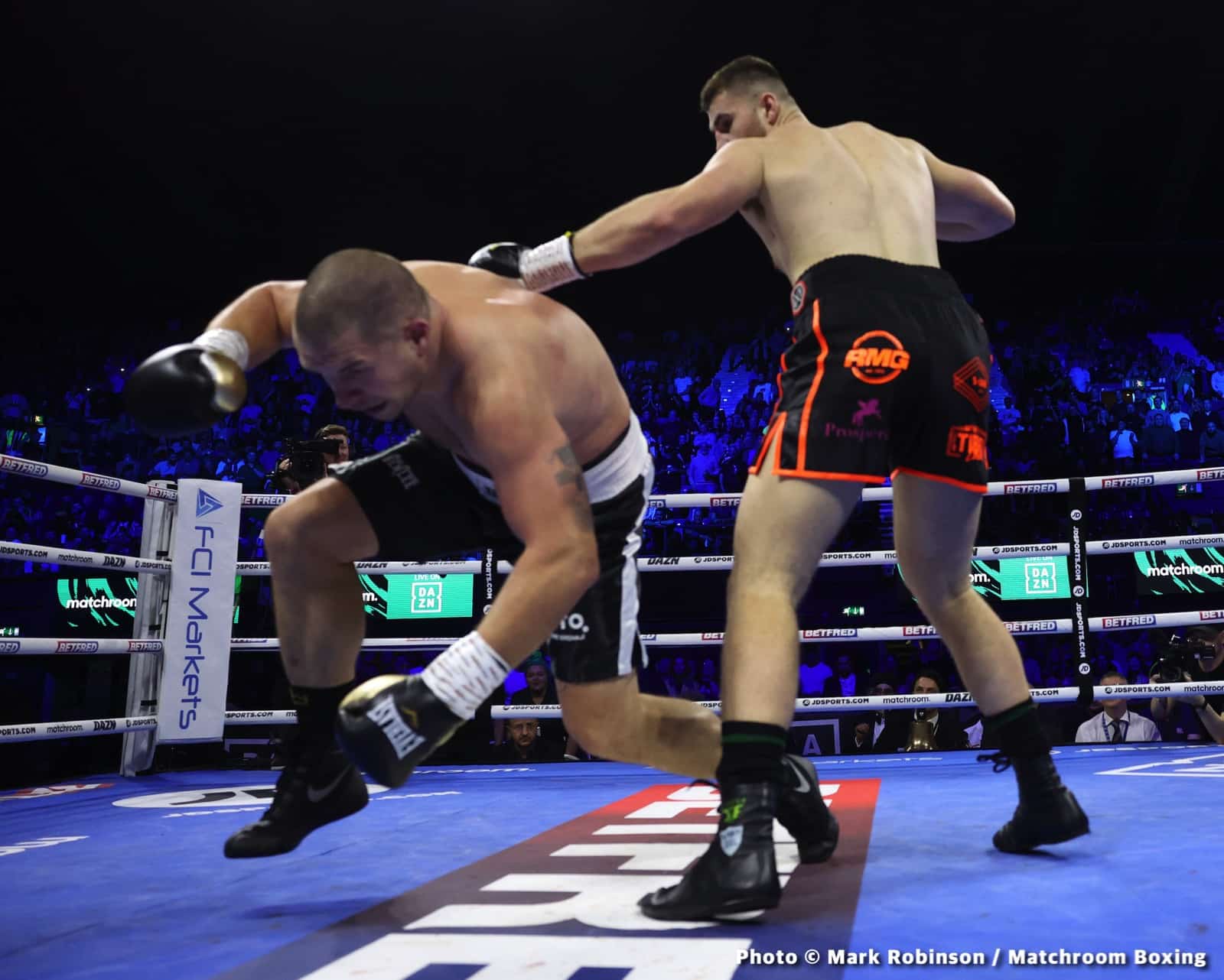 Johnny Fisher Blasts Through Musil To Go To 7-0 - Boxing Results