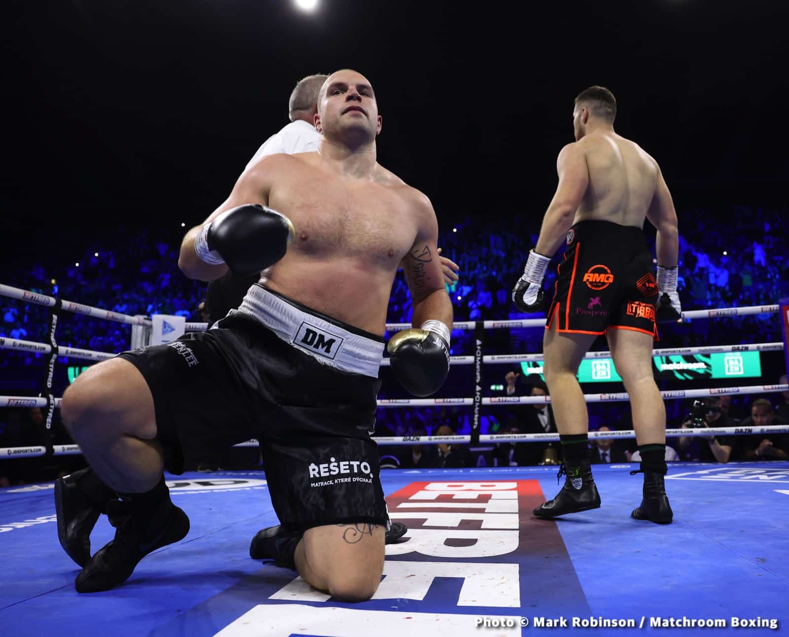 Johnny Fisher Blasts Through Musil To Go To 7-0 - Boxing Results