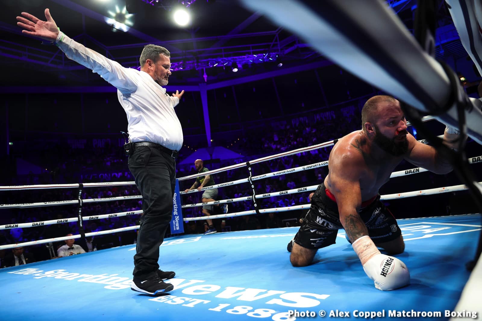 Liam Paro Scores Highlight Reel KO Over Brock Jarvis - Boxing Results