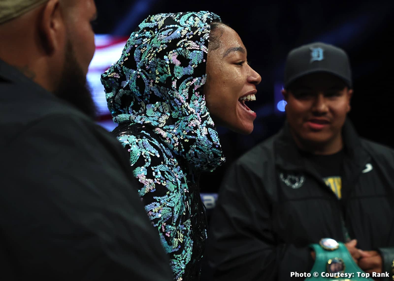 Photos: Alycia Baumgardner Edges Mikaela Mayer by Split Decision