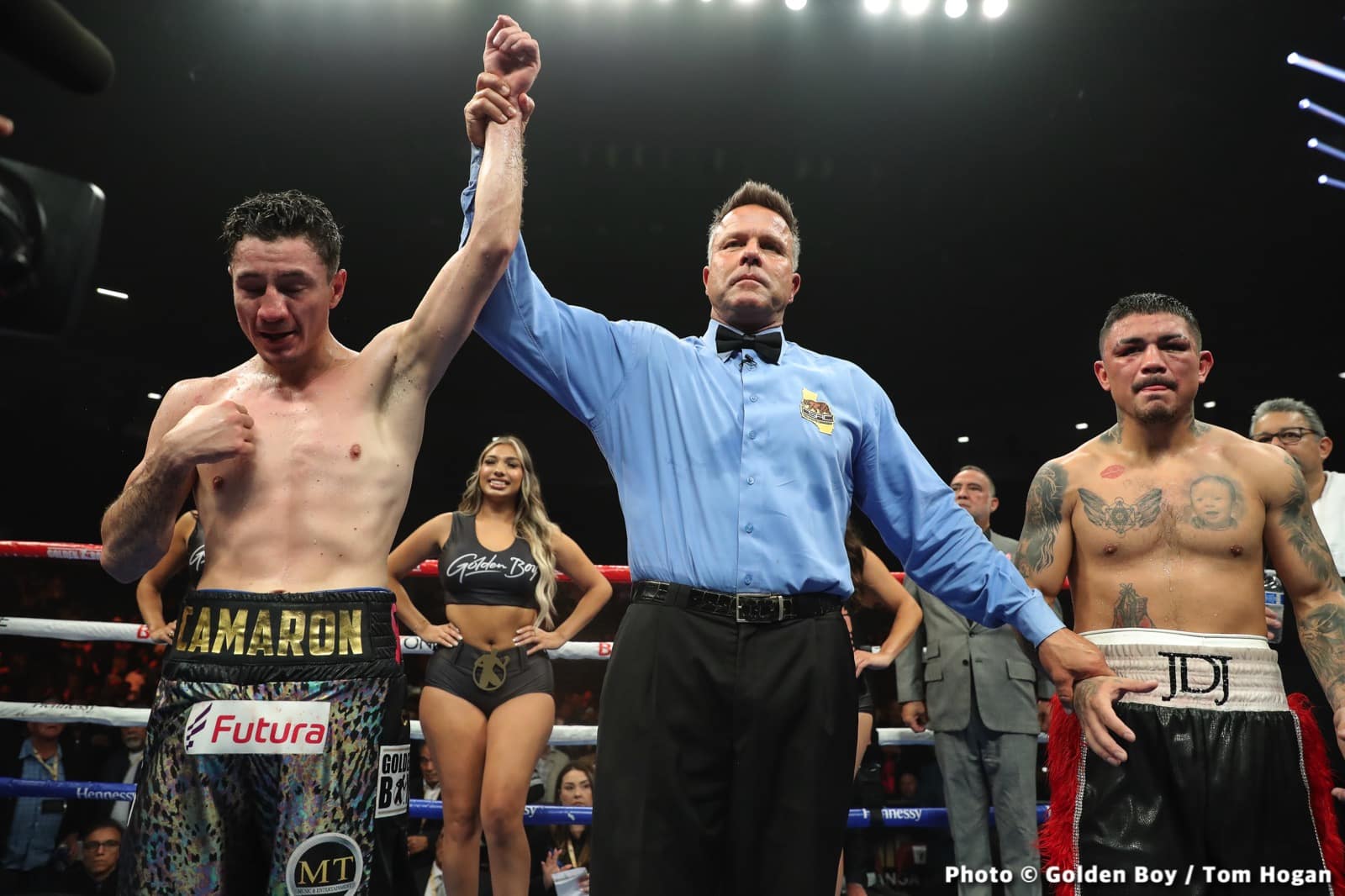 Photos: Zepeda defeats Diaz, Rocha beats Perez