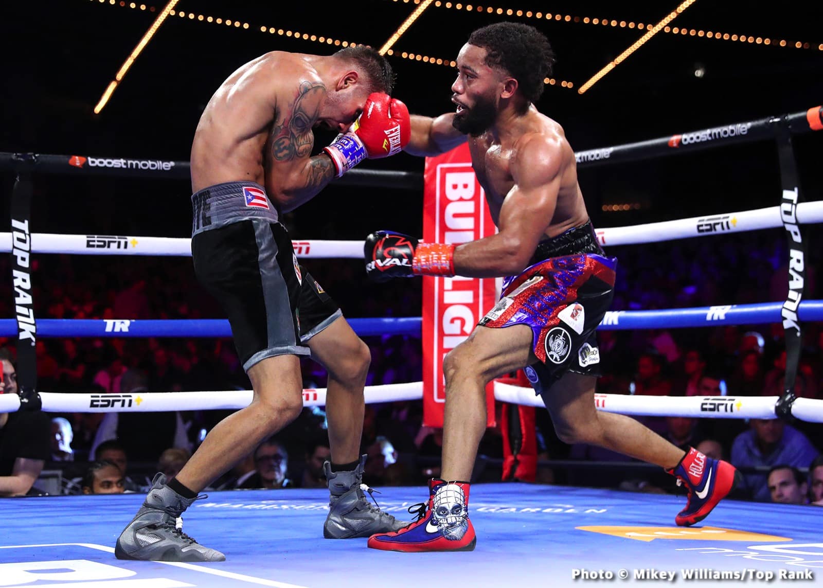 Photos: Lomachenko defeats Ortiz, Ramirez KOs Romero