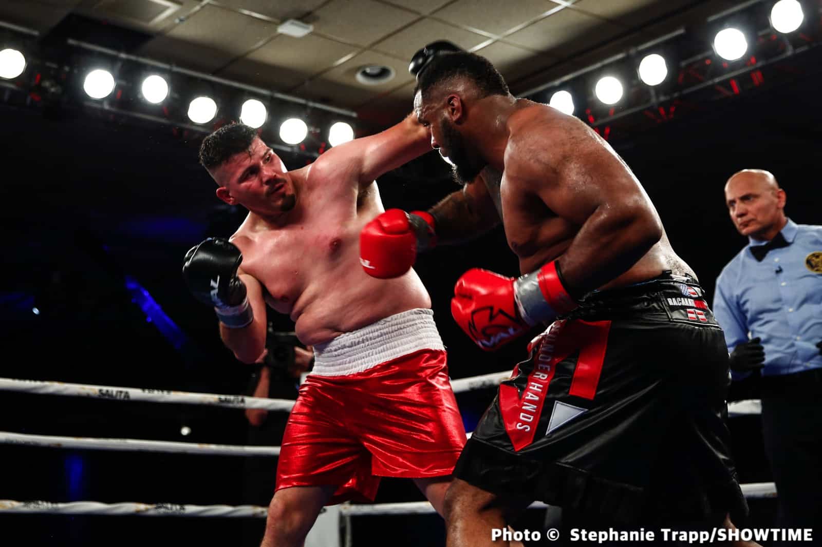 Sena Agbeko Upsets Top Prospect Isaiah Steen - Boxing Results