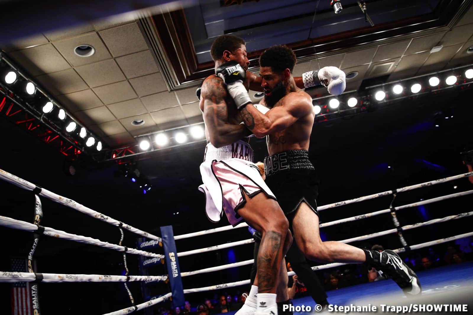Sena Agbeko Upsets Top Prospect Isaiah Steen - Boxing Results