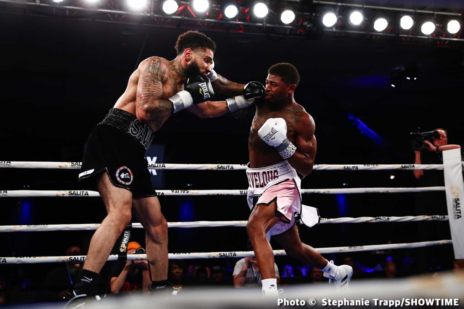 Sena Agbeko Upsets Top Prospect Isaiah Steen - Boxing Results