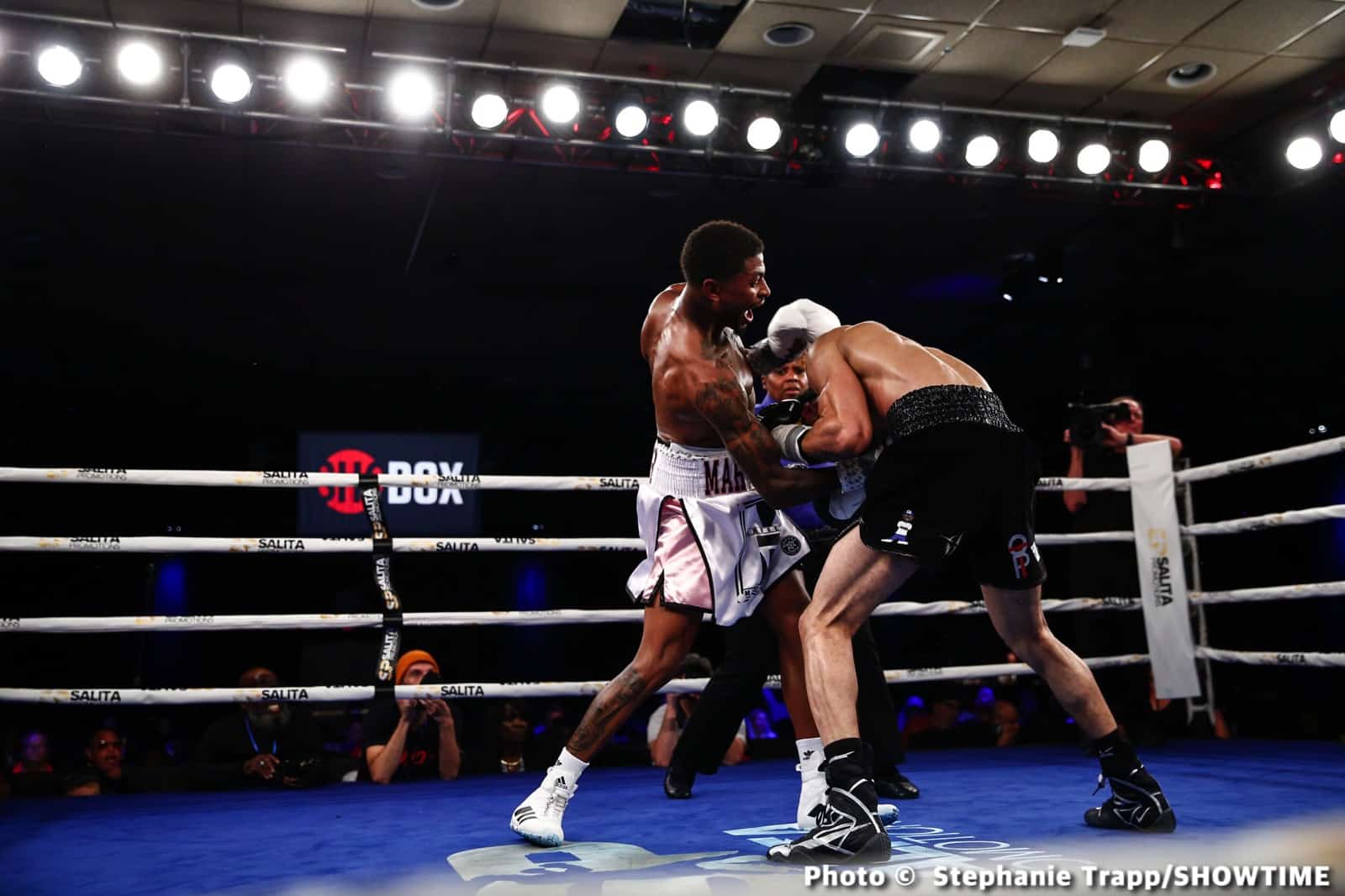 Sena Agbeko Upsets Top Prospect Isaiah Steen - Boxing Results