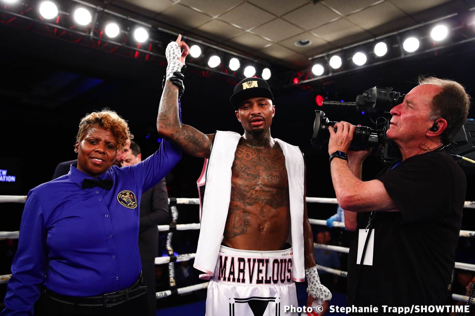 Sena Agbeko Upsets Top Prospect Isaiah Steen - Boxing Results