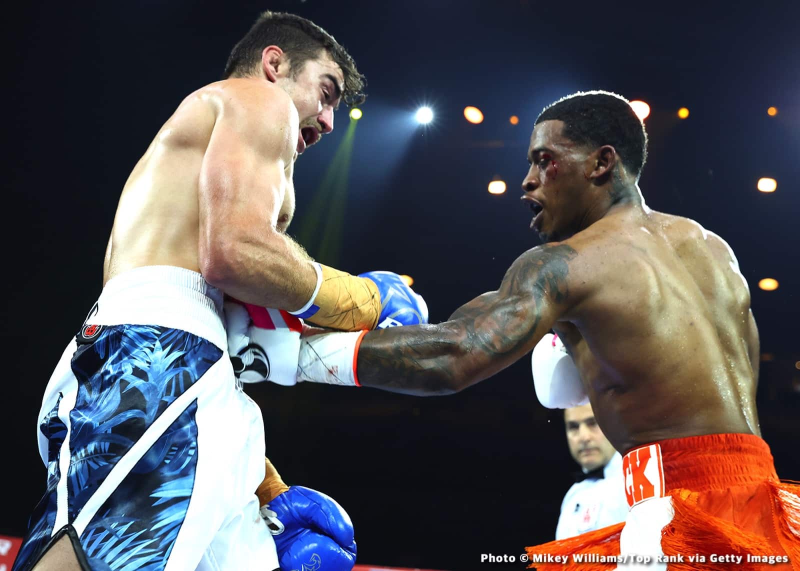 Haney Dominates Kambosos to Retain Undisputed Lightweight Tite!