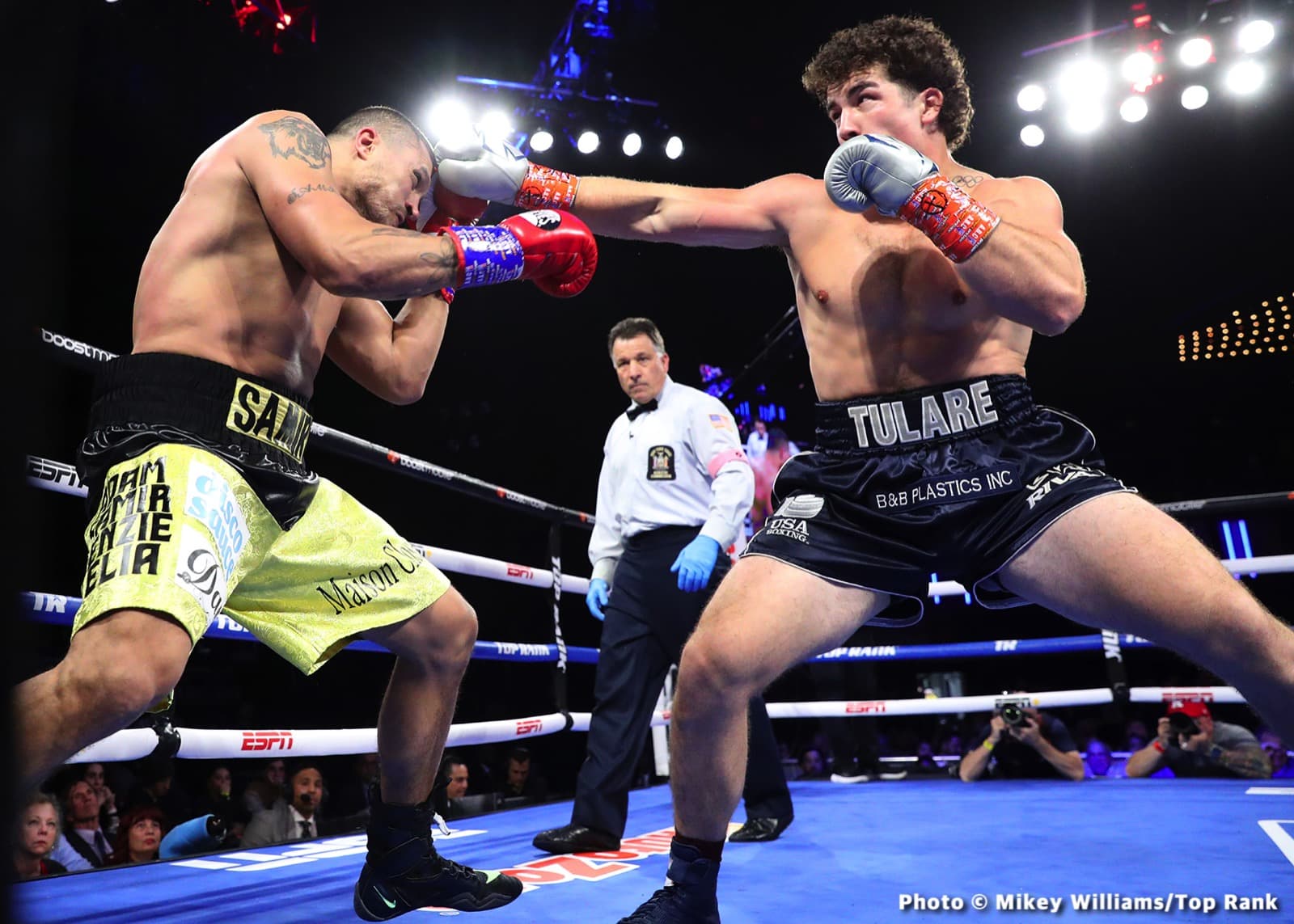 Photos: Lomachenko defeats Ortiz, Ramirez KOs Romero
