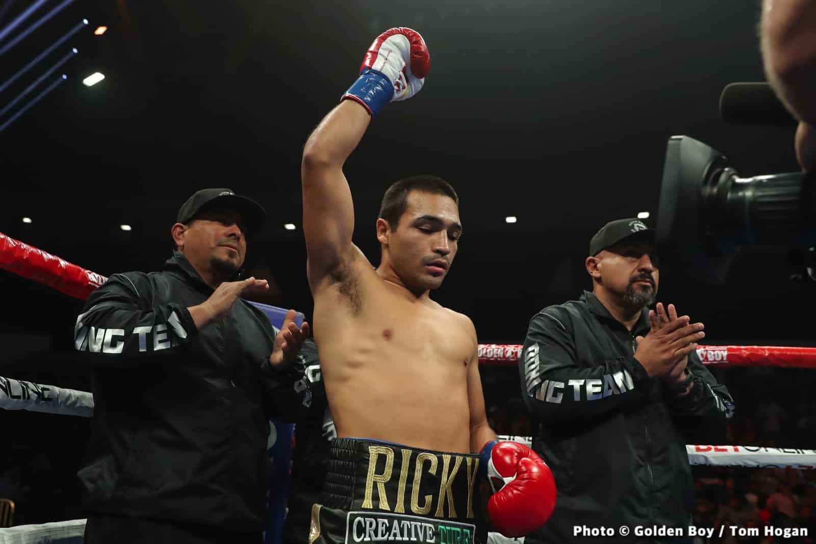 Photos: Zepeda defeats Diaz, Rocha beats Perez