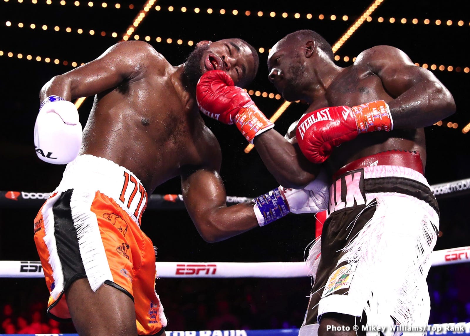 Photos: Lomachenko defeats Ortiz, Ramirez KOs Romero