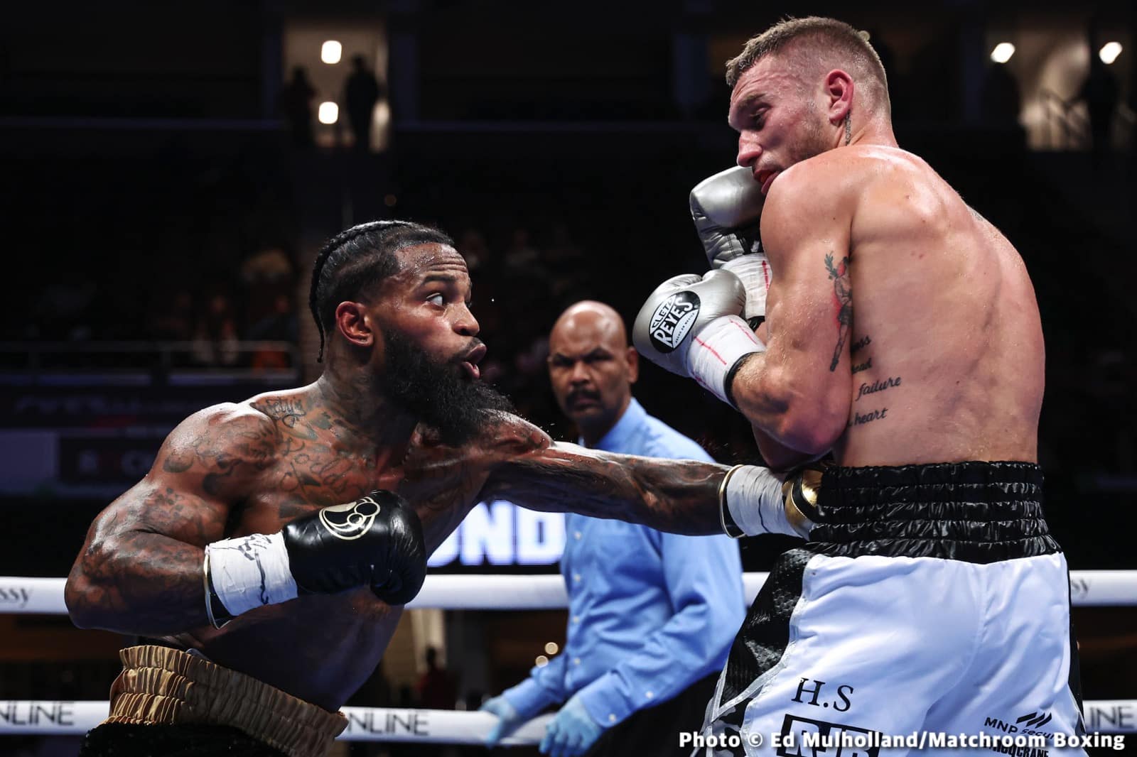 Photos: Spark leaves the ring during clinch and Montana Love pays heavy price