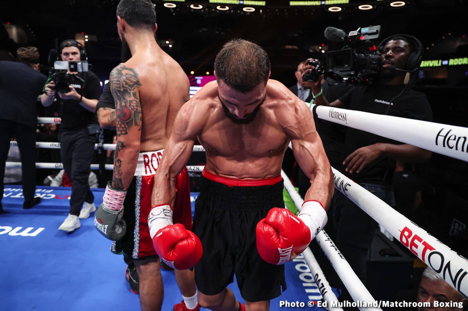 Montana Love throws Steve Spark out of ring, gets disqualified