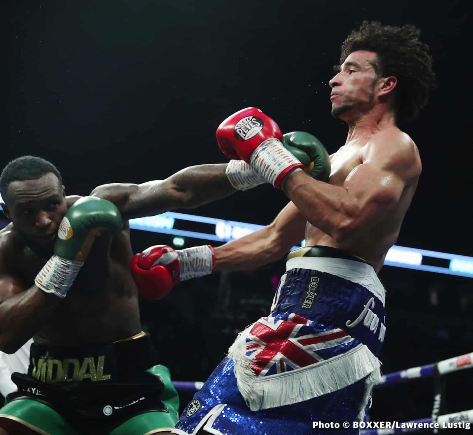 Photos: Natasha Jonas defeats Marie Eve Dicaire