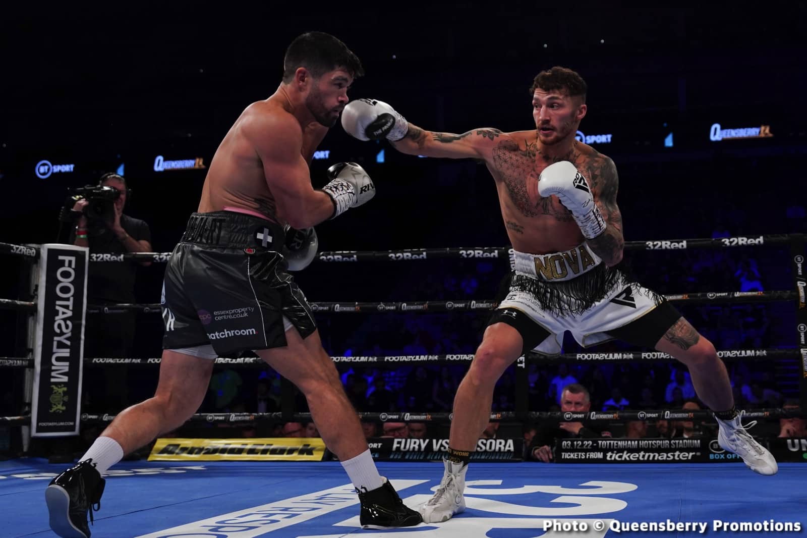 John Ryder beats Zach Parker - Boxing Results