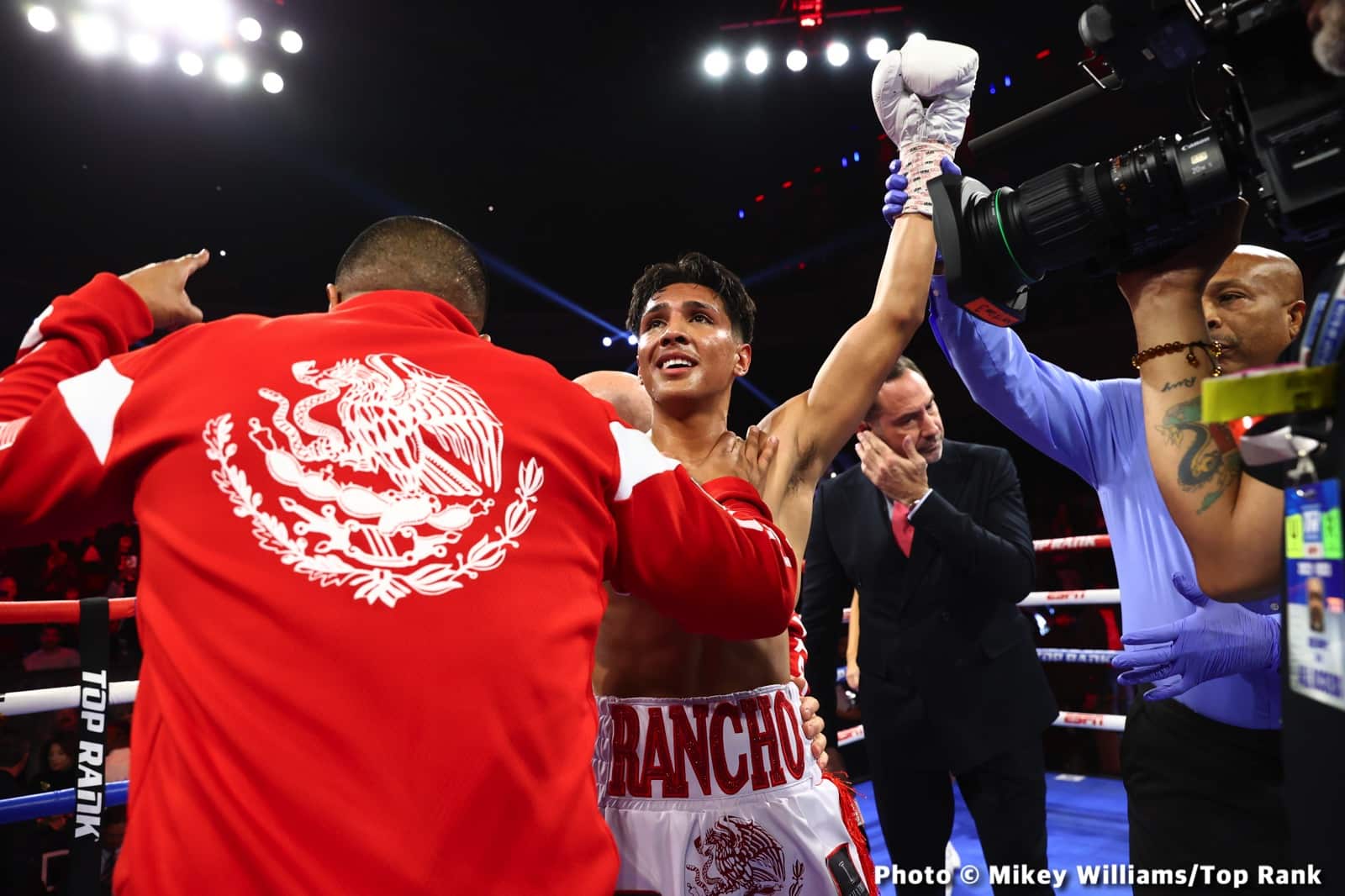 Janibek beats Bentley - Boxing Results