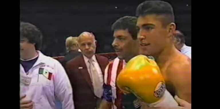 30 Years Ago Today: Oscar De La Hoya Goes Pro