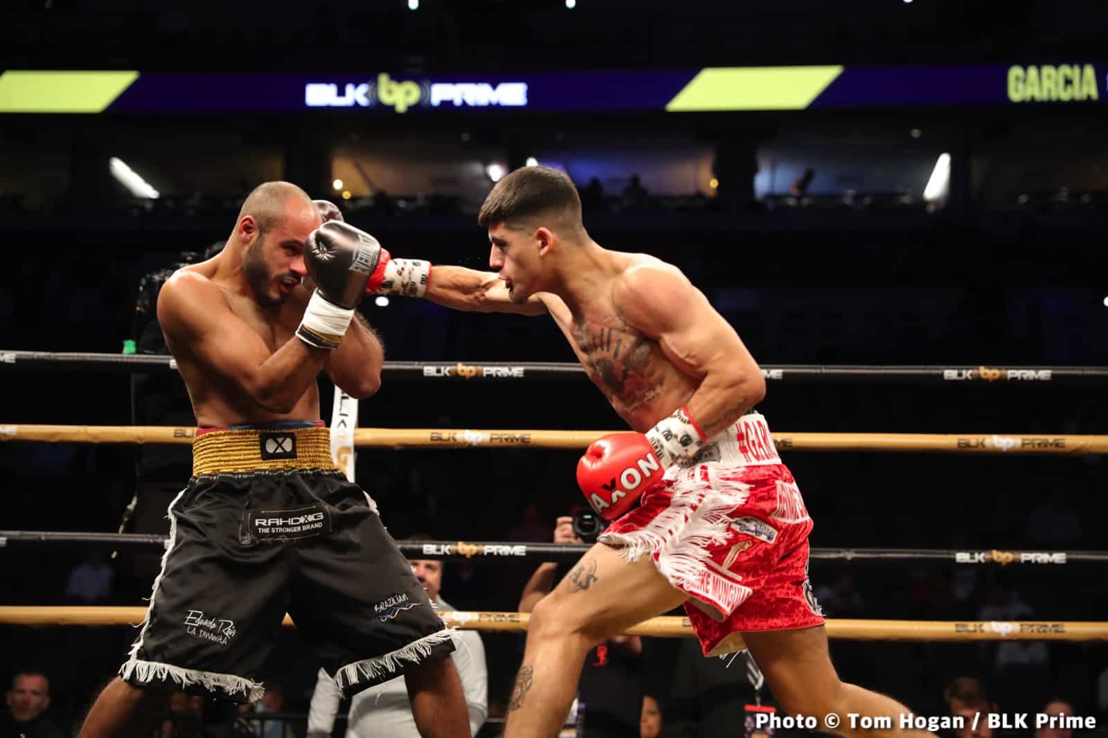 Photos: Crawford Punishes Avenesyan In Omaha