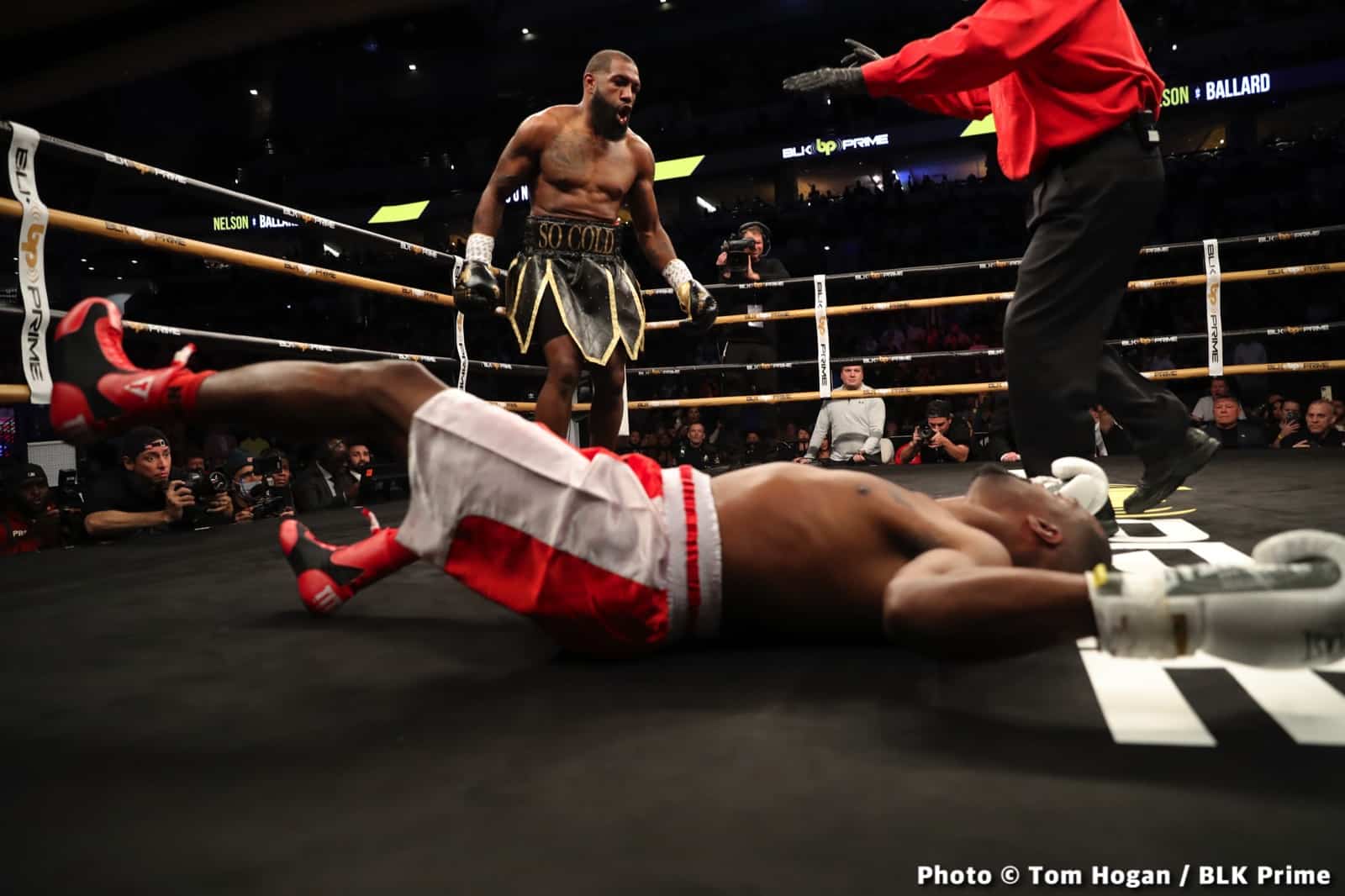 Photos: Crawford Punishes Avenesyan In Omaha