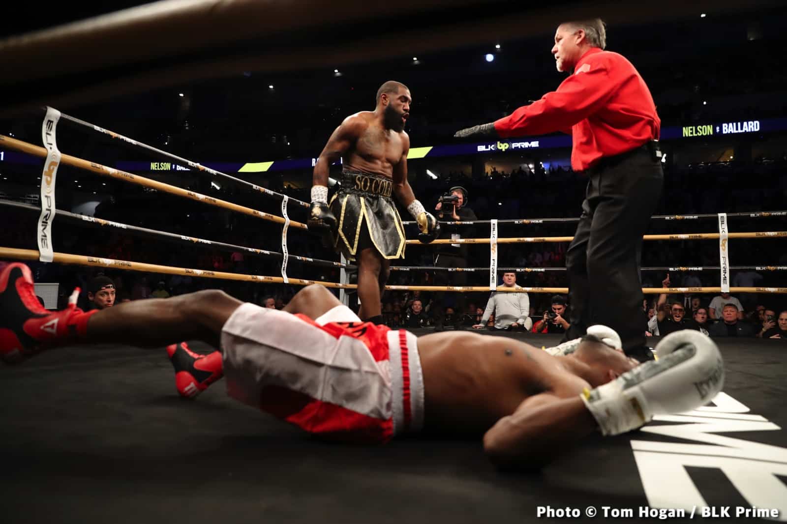 Photos: Crawford Punishes Avenesyan In Omaha