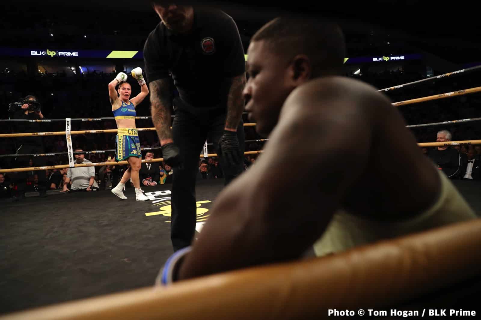 Photos: Crawford Punishes Avenesyan In Omaha