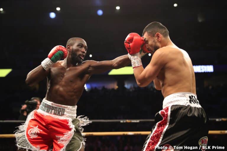 Photos: Crawford Punishes Avenesyan In Omaha