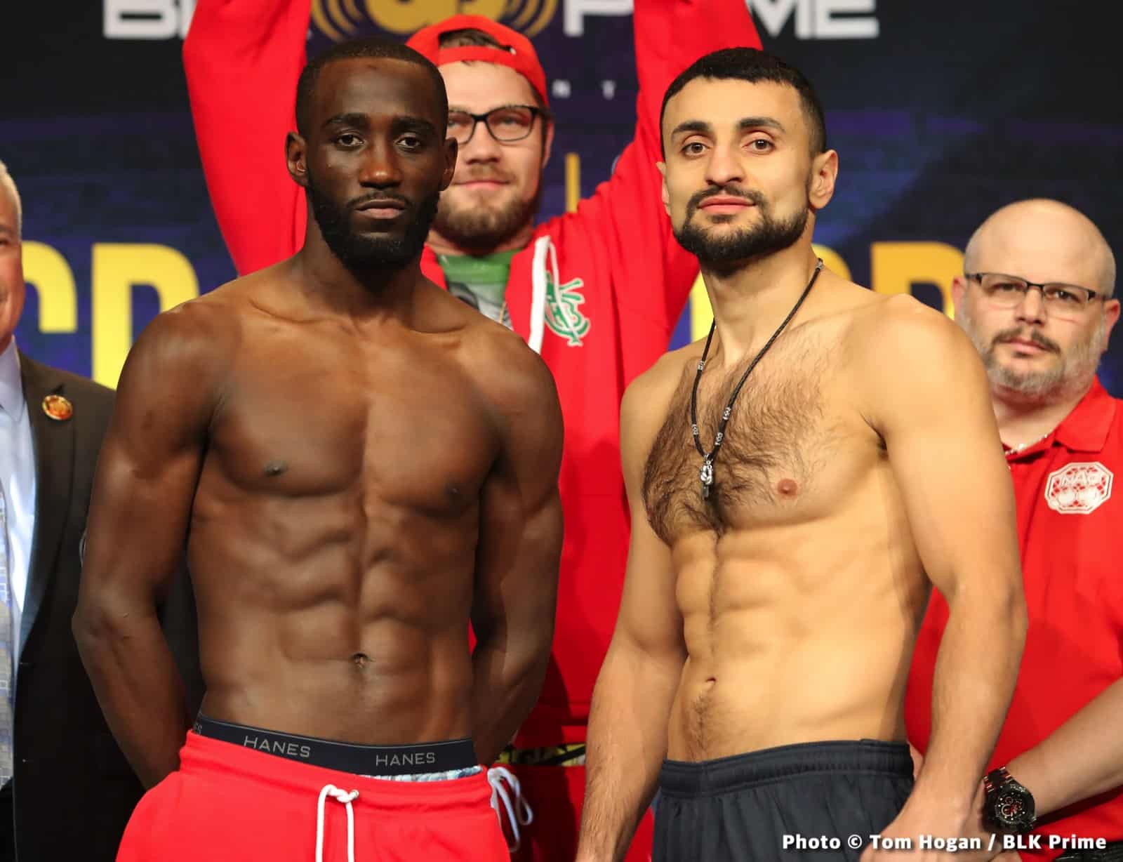 Terence Crawford & David Avanesyan make weight