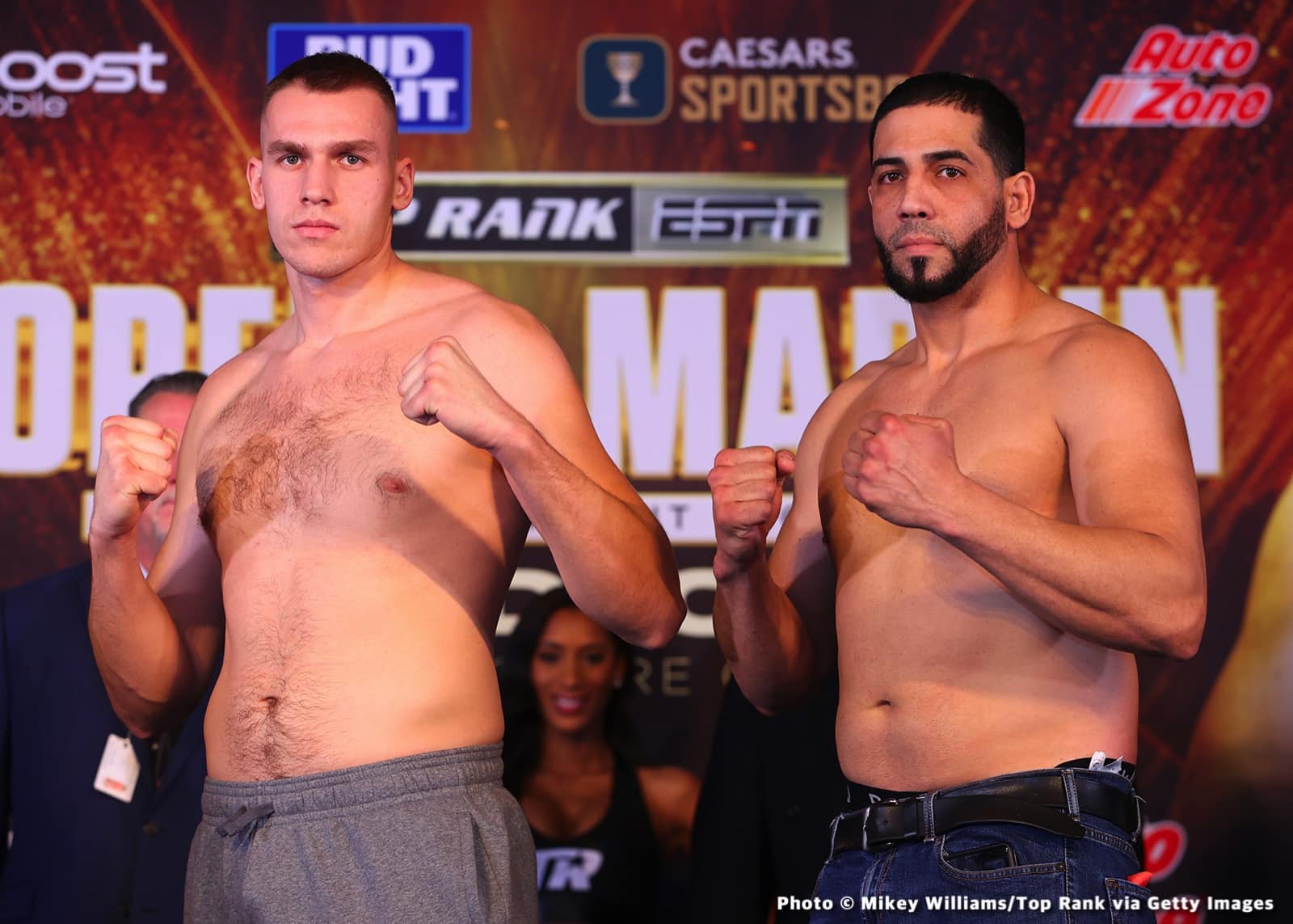 Photos: Anderson Destroys Forrest, Zayas Ends the Year in Style