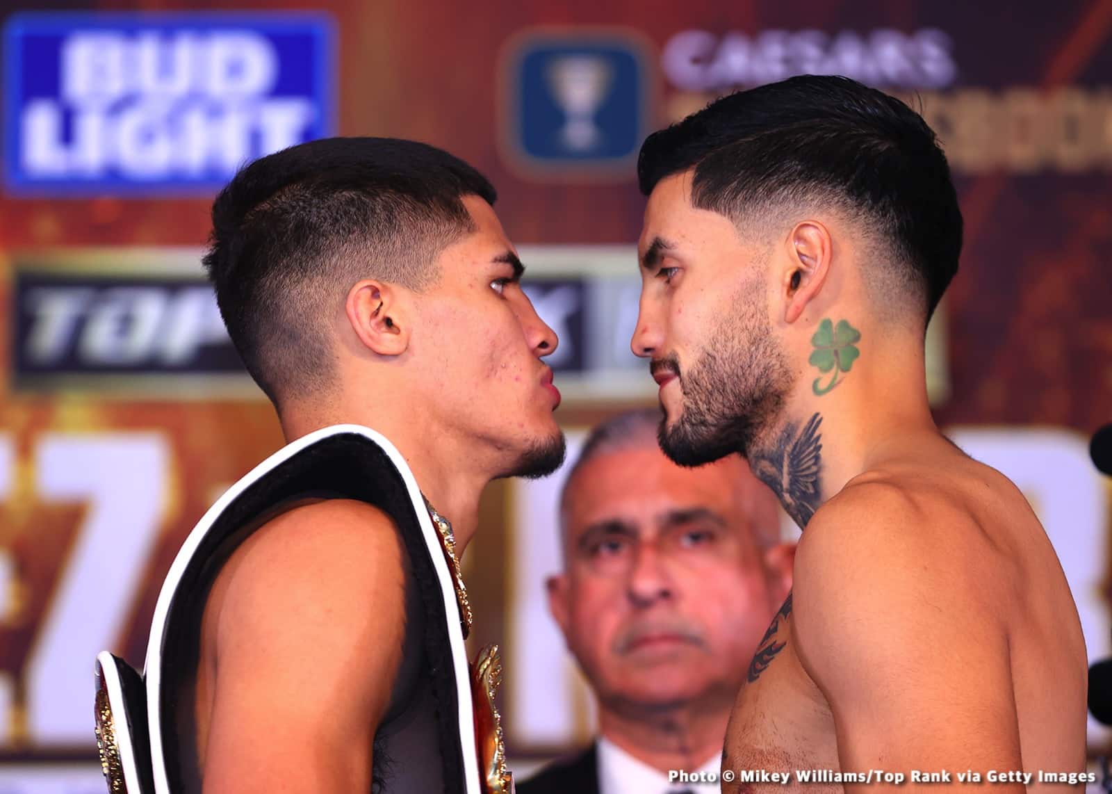 Photos: Anderson Destroys Forrest, Zayas Ends the Year in Style