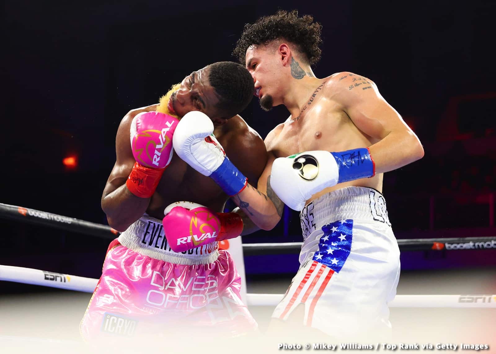 Photos: Efe Ajagba defeats Stephan Shaw