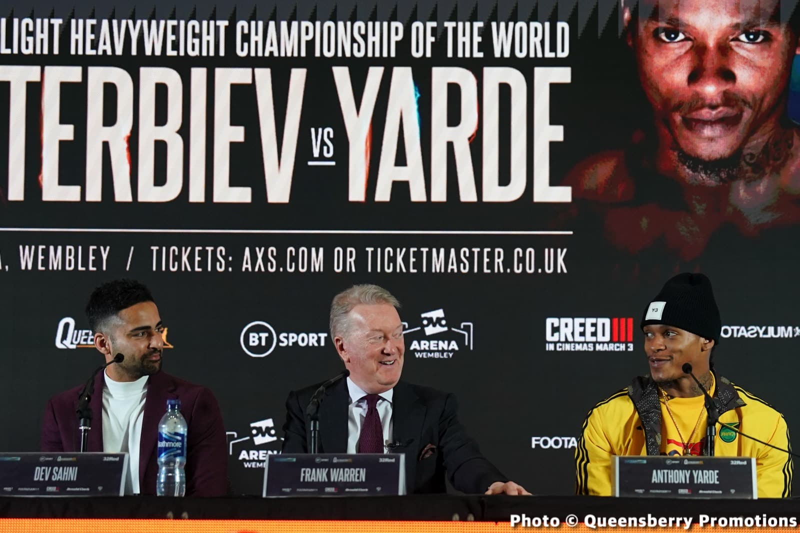 Photos: Artur Beterbiev Stops Yarde in 8