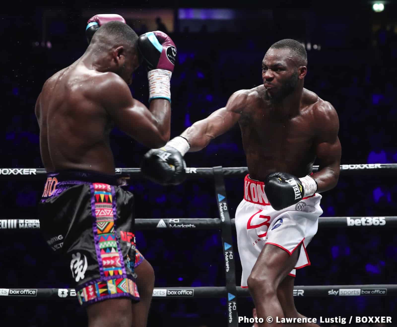 Tonight: Eubank Jr vs. Smith - Live Results