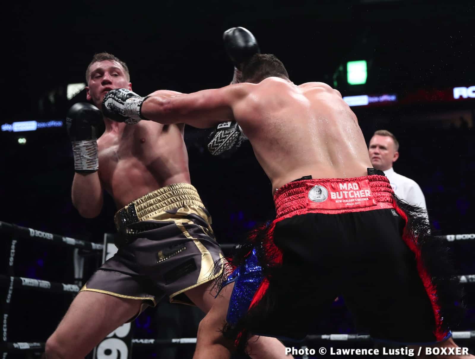 Tonight: Eubank Jr vs. Smith - Live Results