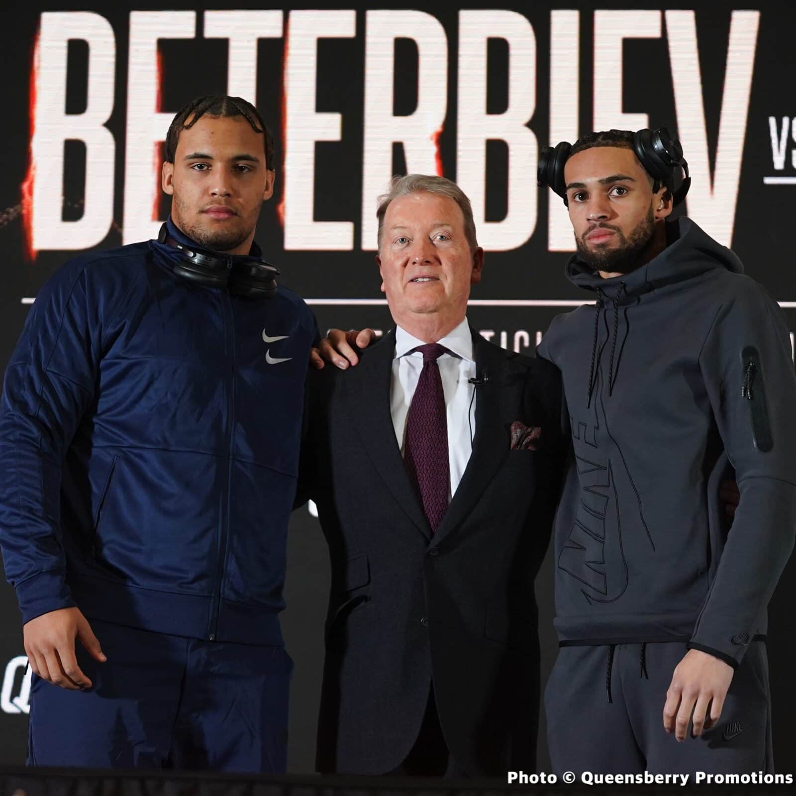 Photos: Artur Beterbiev Stops Yarde in 8