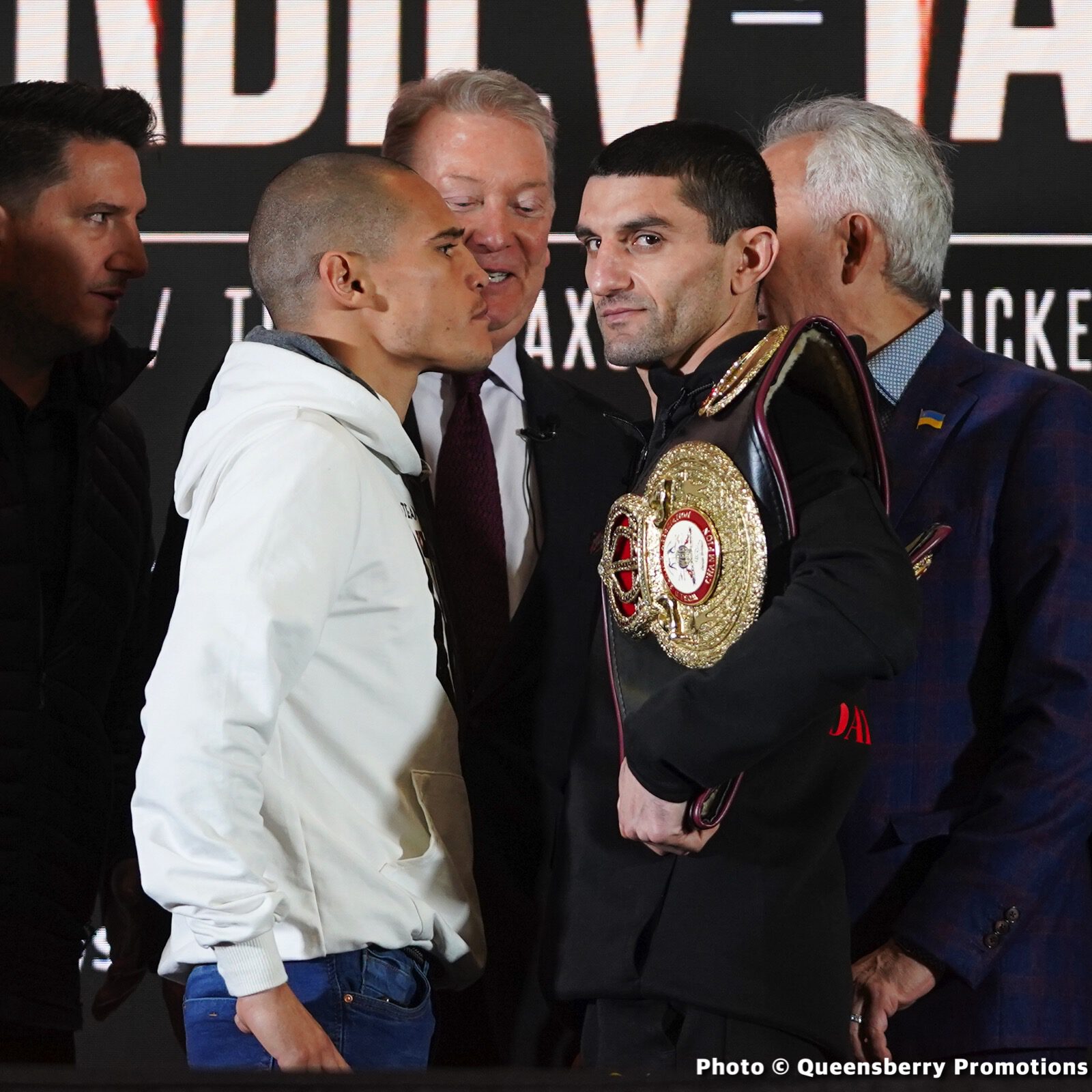 Photos: Artur Beterbiev Stops Yarde in 8