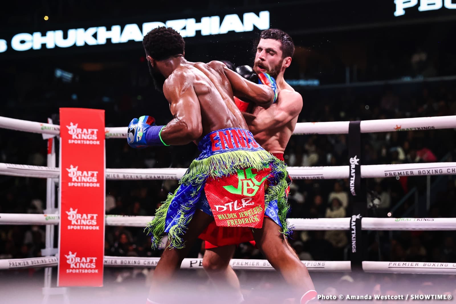 Gervonta Davis stops Garcia & Jaron Ennis defeats Chukhadzhian - Boxing Results