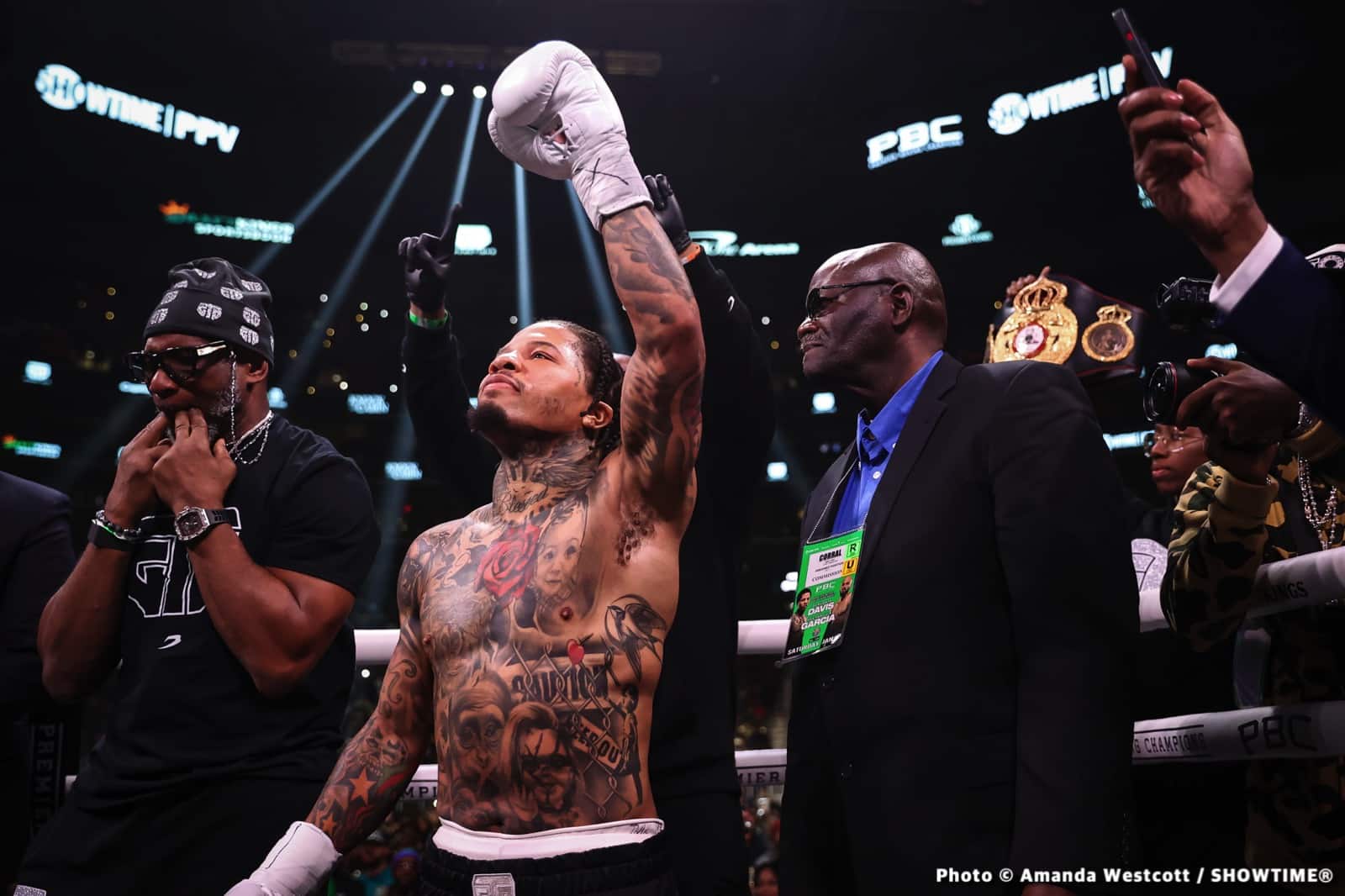 Gervonta Davis stops Garcia & Jaron Ennis defeats Chukhadzhian - Boxing Results
