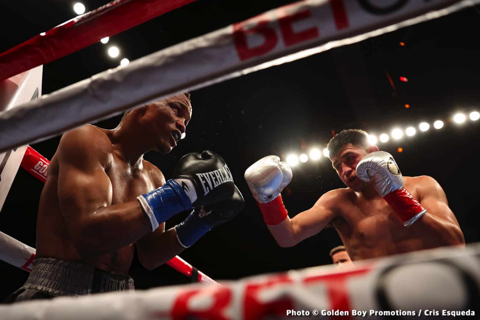 Boxing photo: Alexis Rocha image Photos: Rocha Secures Jaw-dropping KO of Ashie