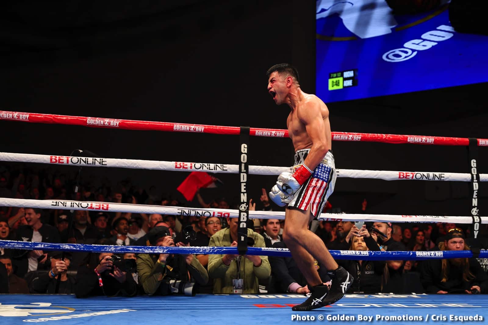 Boxing photo: Alexis Rocha image Photos: Rocha Secures Jaw-dropping KO of Ashie
