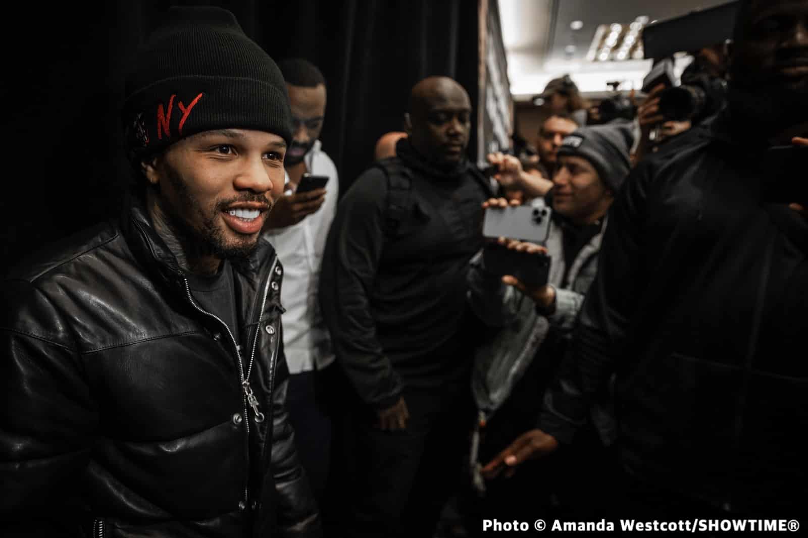 Ennis - Chukhadzhian, Andrade - Nicholson on Showtime PPV - Jan. 7