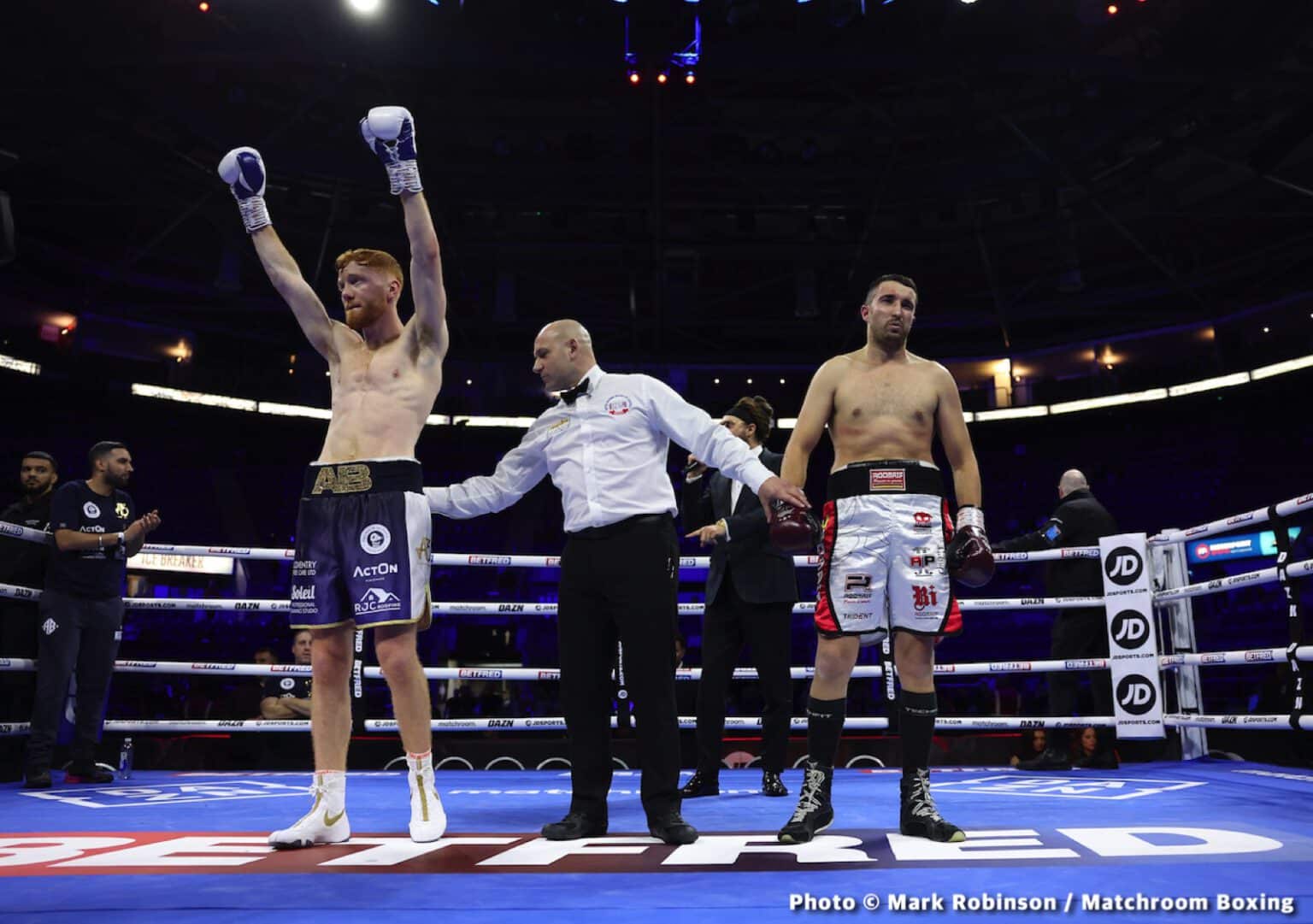 Tonight: Wood vs. Lara - Live Results